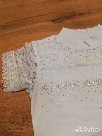 Блузка новая для школы 122-128-134