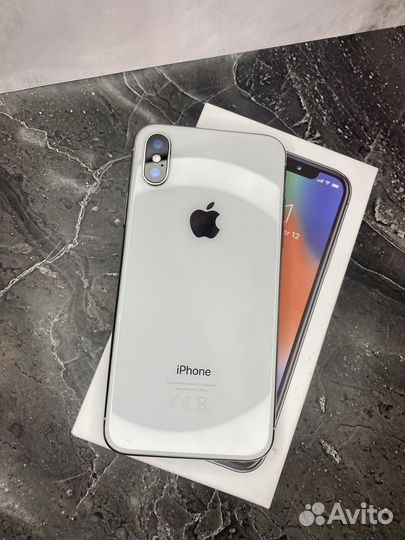 iPhone X, 256 ГБ