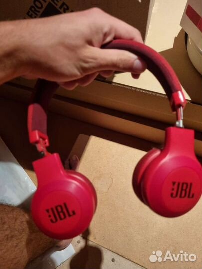 Беспроводные наушники Jbl e45bt