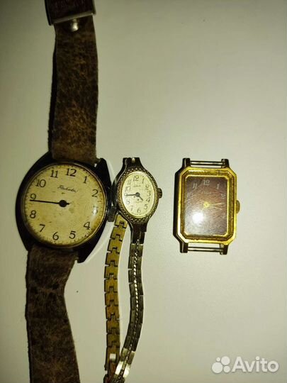 Часы цену предлогайте