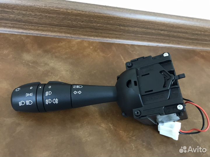 Переключатель света Лада Веста