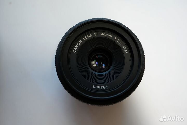 Объектив Canon EF 40mm f 2.8 STM