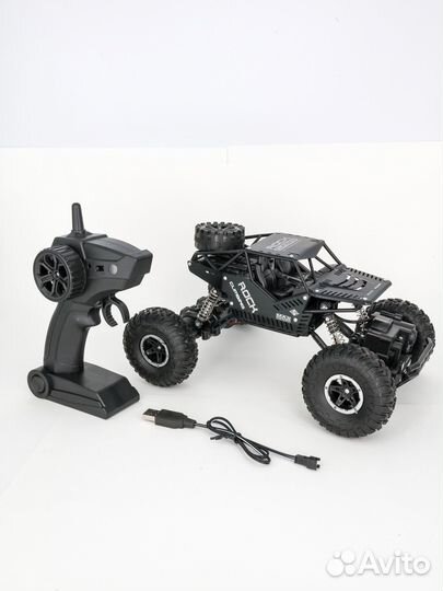 Машинка на радиоуправлении внедорожник