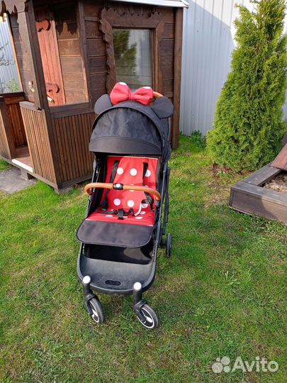Коляска yoga с Минни Маус