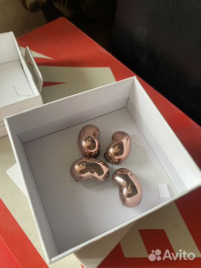 Наушники samsung galaxy buds live без кейса