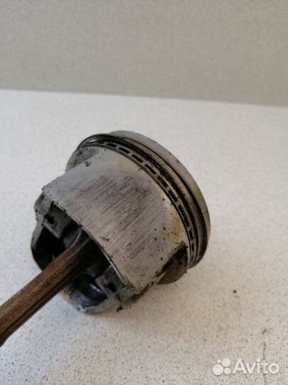 Поршень с шатуном Toyota Mark Ii GX110 1GFE