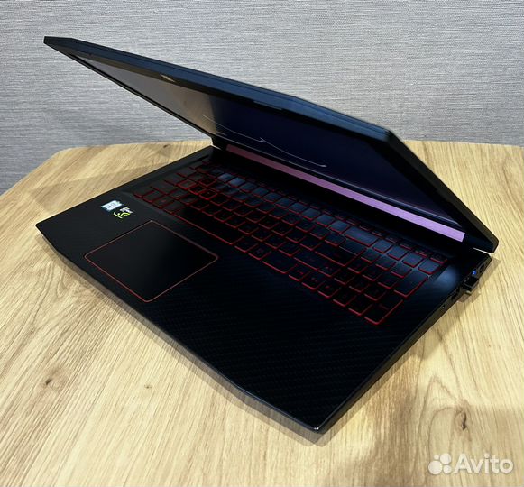 Мощный игровой ноутбук acer i7 gtx 1060