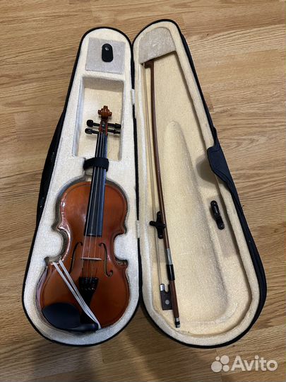 Скрипка детская 1/8