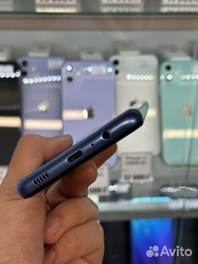 Samsung Galaxy M12, 4/64 ГБ