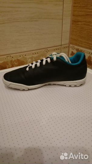 Детские футбольные бутсы (сороконожки)