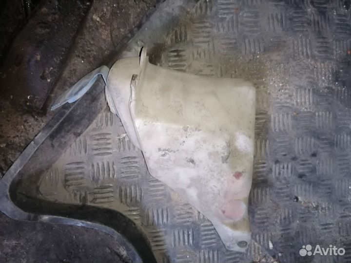 Бачок стеклоомывателя volkswagen lupo