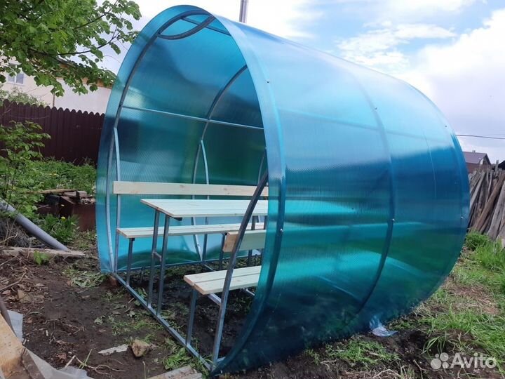 Беседки из поликарбоната дачные
