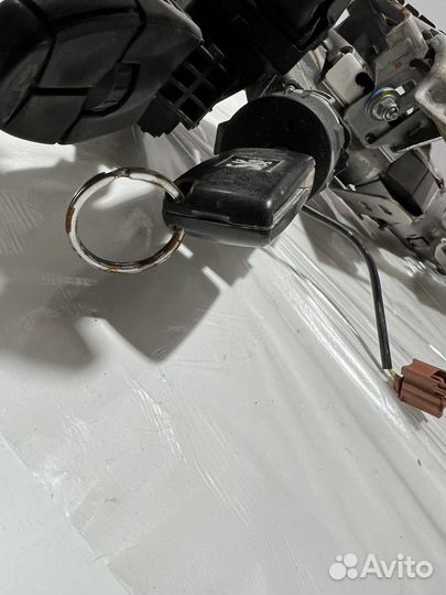 Замок зажигания Peugeot 308 пежо 308