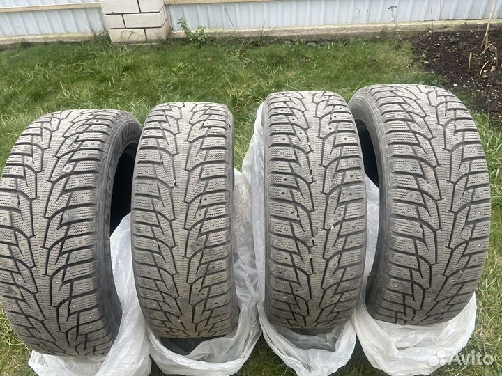 Hankook Winter I'Pike 205/55 R16