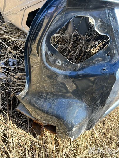 Задняя правая четверть гранта