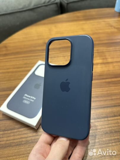 Оригинальный чехол iPhone 14 pro