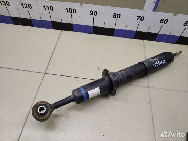 Амортизатор передний правый Fortuner 2015