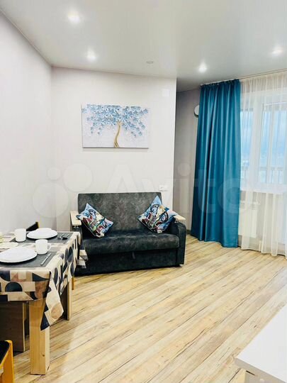 2-к. квартира, 48 м², 2/10 эт.