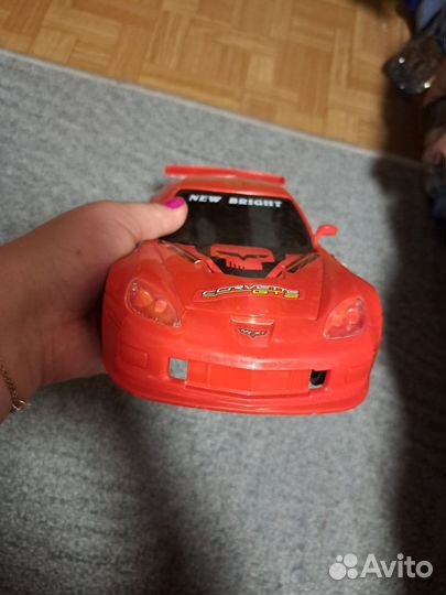 Машина игрушка