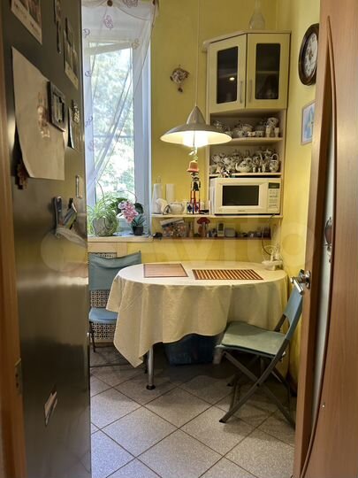 2-к. квартира, 54 м², 2/3 эт.