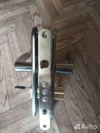 Дверной замок