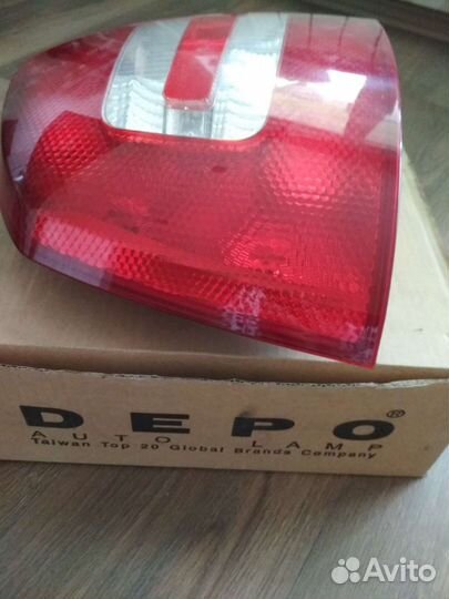 Задняя фара б/у на Skoda Octavia А5