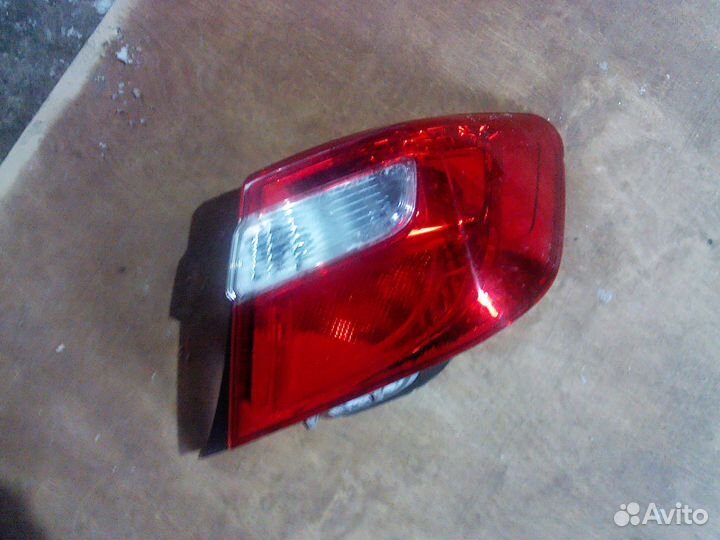 Фонарь правый Toyota Camry V50