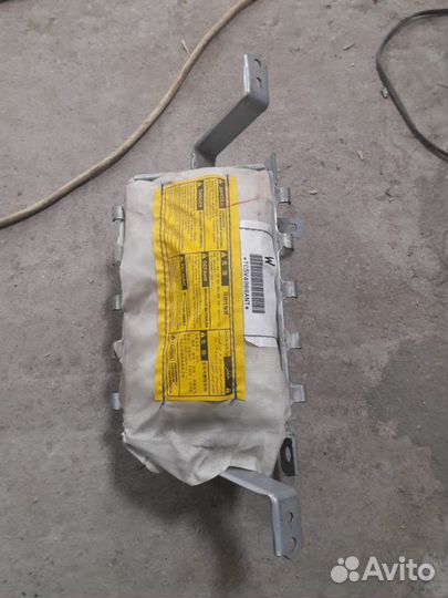 Подушка безопасности пассажира Toyota Camry