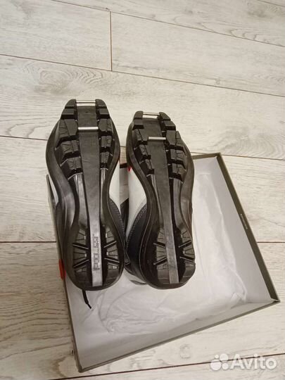 Лыжные ботинки salomon sns pilot 38 размер