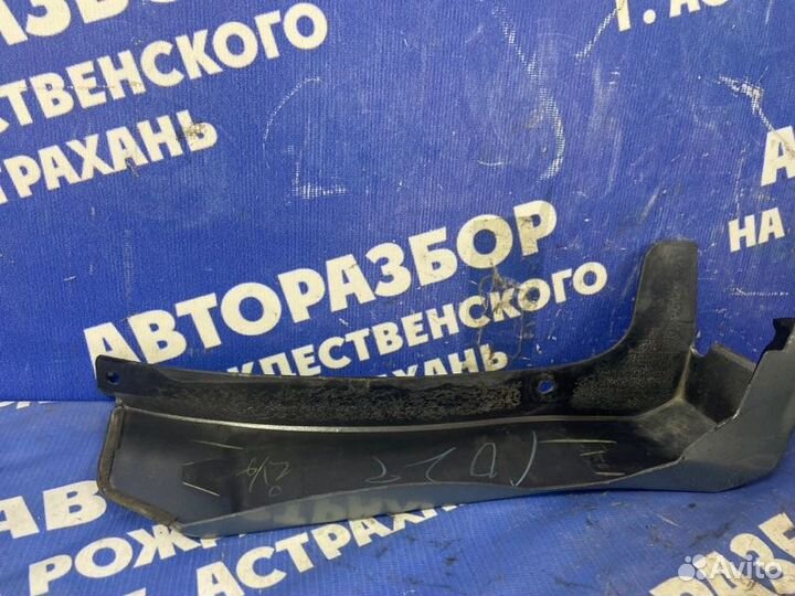 Накладка крыла. Toyota Estima минивен 2AZ-FE 2008