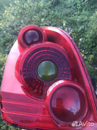 Фонарь задний левый ниссан примера р 12