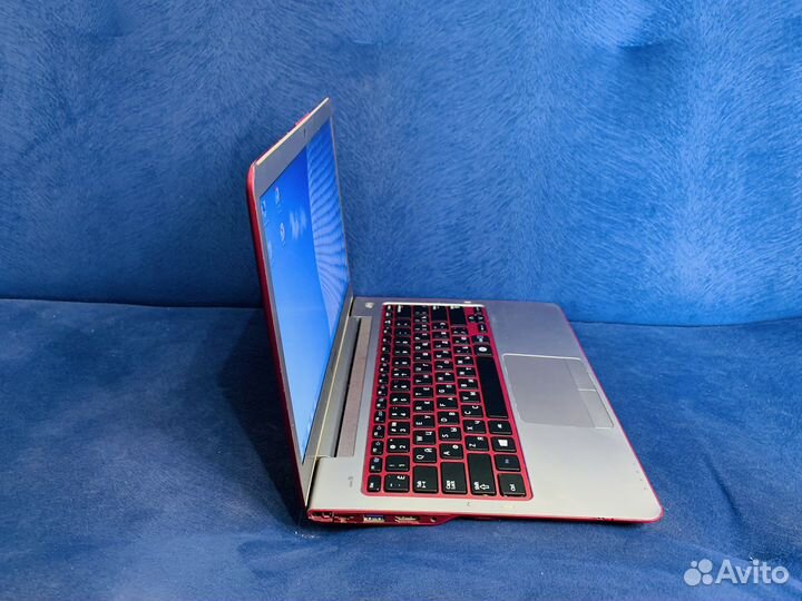 Ультрабук (SSD/6 гб/легкий)