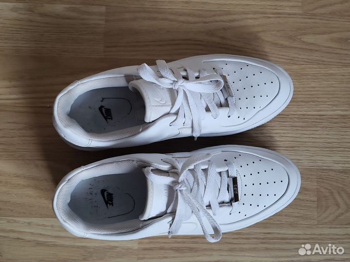 Кеды женские белые nike 7,5 US 38,5 eur