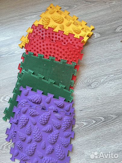 Массажный коврик пазл