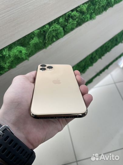 iPhone 11 Pro, 64 ГБ