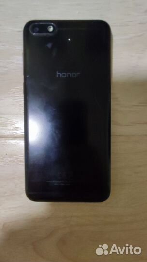 Телефон honor 7а