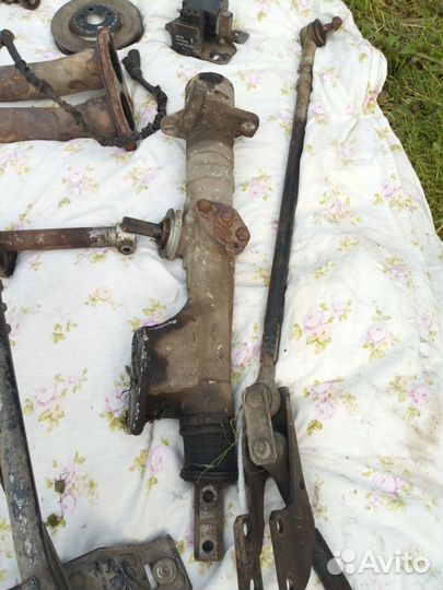 Рулевая рейка Audi 80