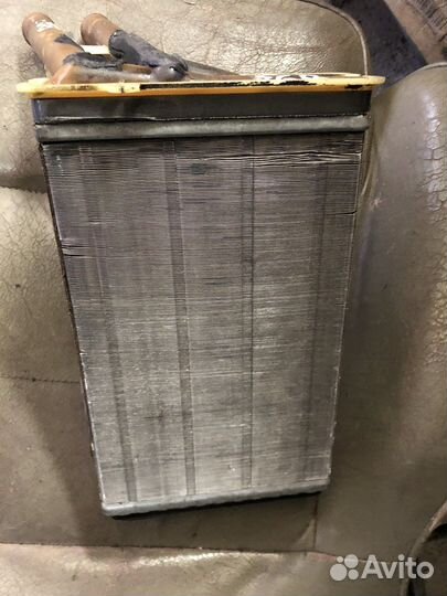 Радиатор печки Ауди 80