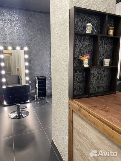 Аренда рабочего места мастера маникюра