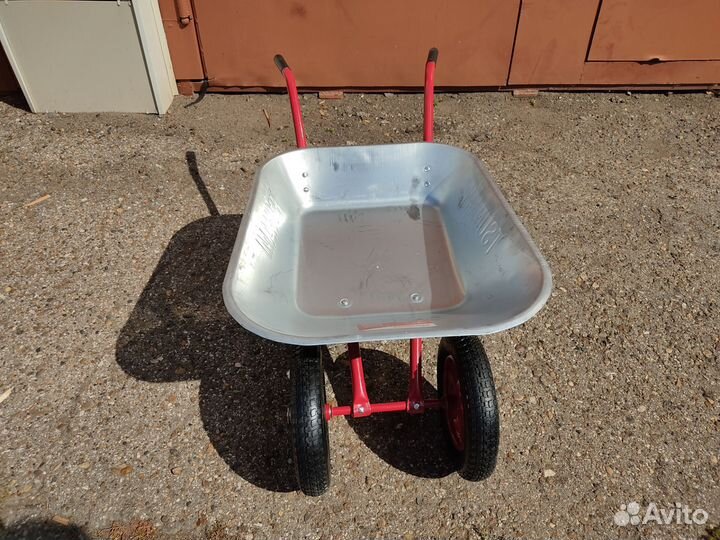 Тачка садовая, 120 Кг., 60 л