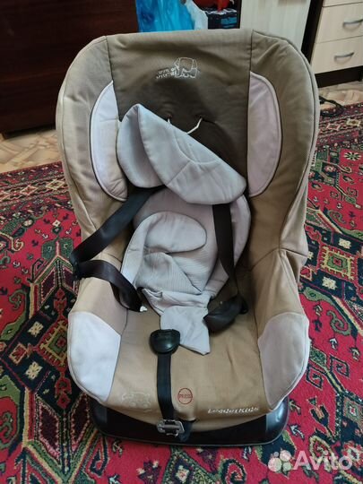Детское автокресло