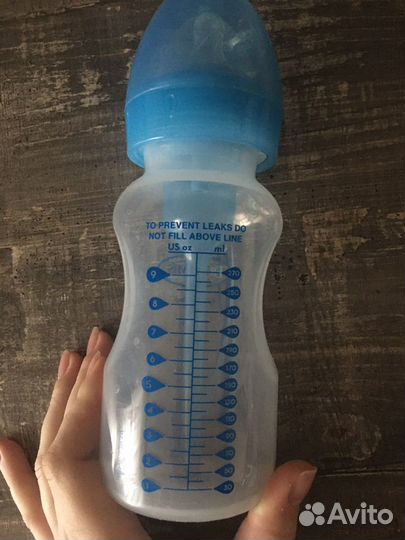 Бутылочка для кормления