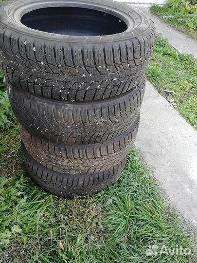 Triangle Snowlink TWT02 215/55 R17