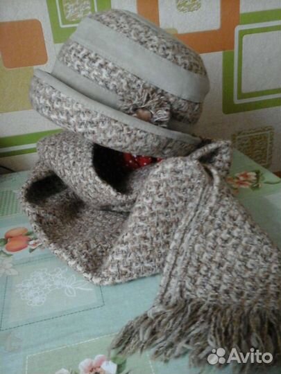 Женская шляпка и шарф+