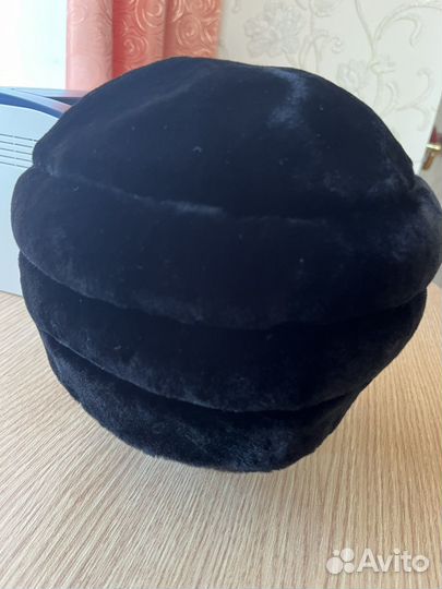 Шапка новая женская из натуральной овчины