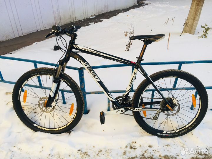 Велосипед specialized rockhopper