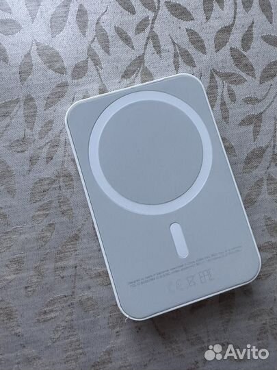 Зарядное устройство на iPhone