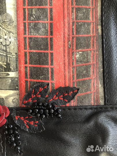 Красивая дизайнерская сумка