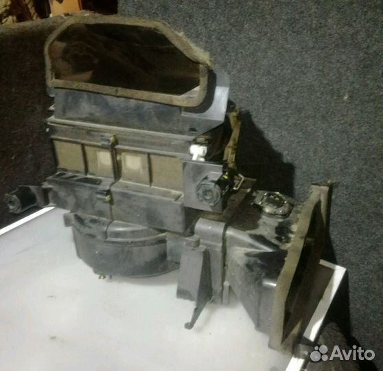 Корпус печки Митсубиши Лансер 9