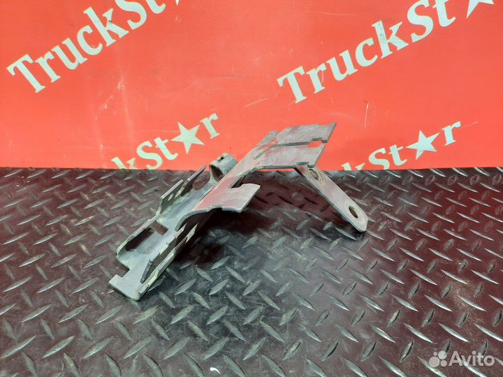 Кронштейн трубок Adblue Renault T, Volvo FH